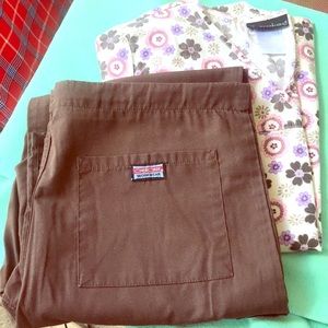 Drawstring pants set with a flexible stretch top